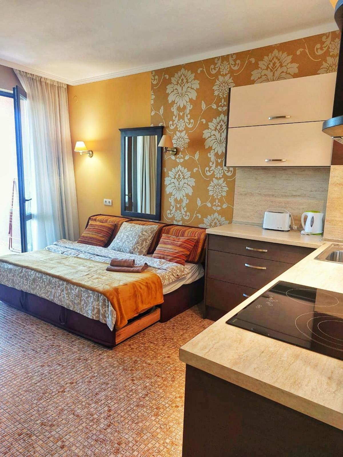 Cozy Apartment In Barcelo Royal Beach Hotel ***** Slantschew brjag Exterior foto