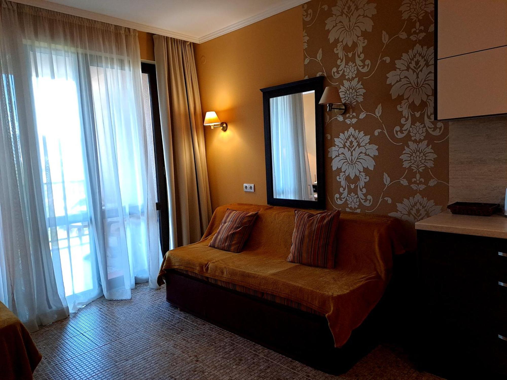 Cozy Apartment In Barcelo Royal Beach Hotel ***** Slantschew brjag Exterior foto